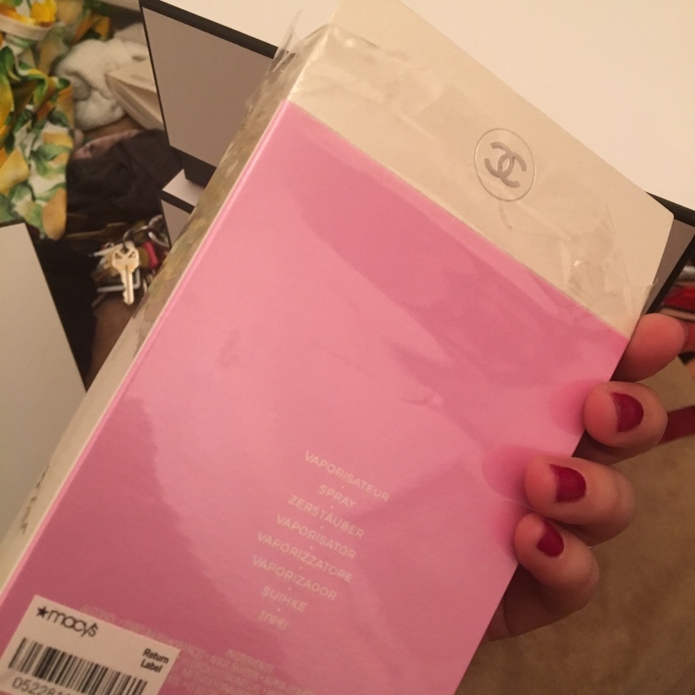 Chanel boxes - Picture 4 of 6